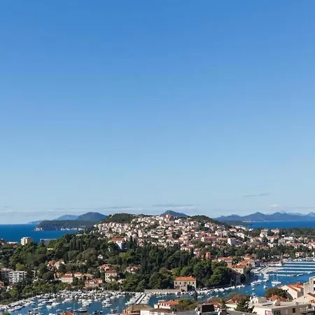 Lejlighed Charming - Comfort Two Bedroom With Terrace And Balcony ...