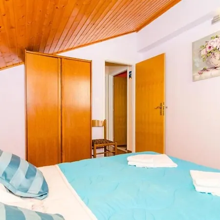 Charming - Comfort Two Bedroom With Terrace And Balcony ... Apartment *