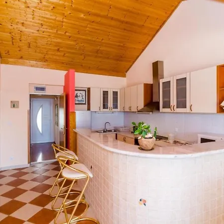Charming - Comfort Two Bedroom With Terrace And Balcony ... * Dubrovnik